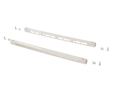 Комплект: клапан вентиляционный SM Tip Vent + козырек наружный TIP, 9-40 m3/ч, белый RAL9016 Изображение