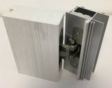 Петля скрытая OTLAV для компланарных дверей, универсальная, 3D, 130x32/25 мм, 60 кг, цамак и алюминий, с 4 накладками и 4 винтами для крепления накладок, серебро матовое Изображение 9