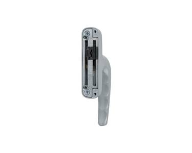 Ручка оконная COMFORT с блокиратором, серебр. RAL9006 Изображение 3